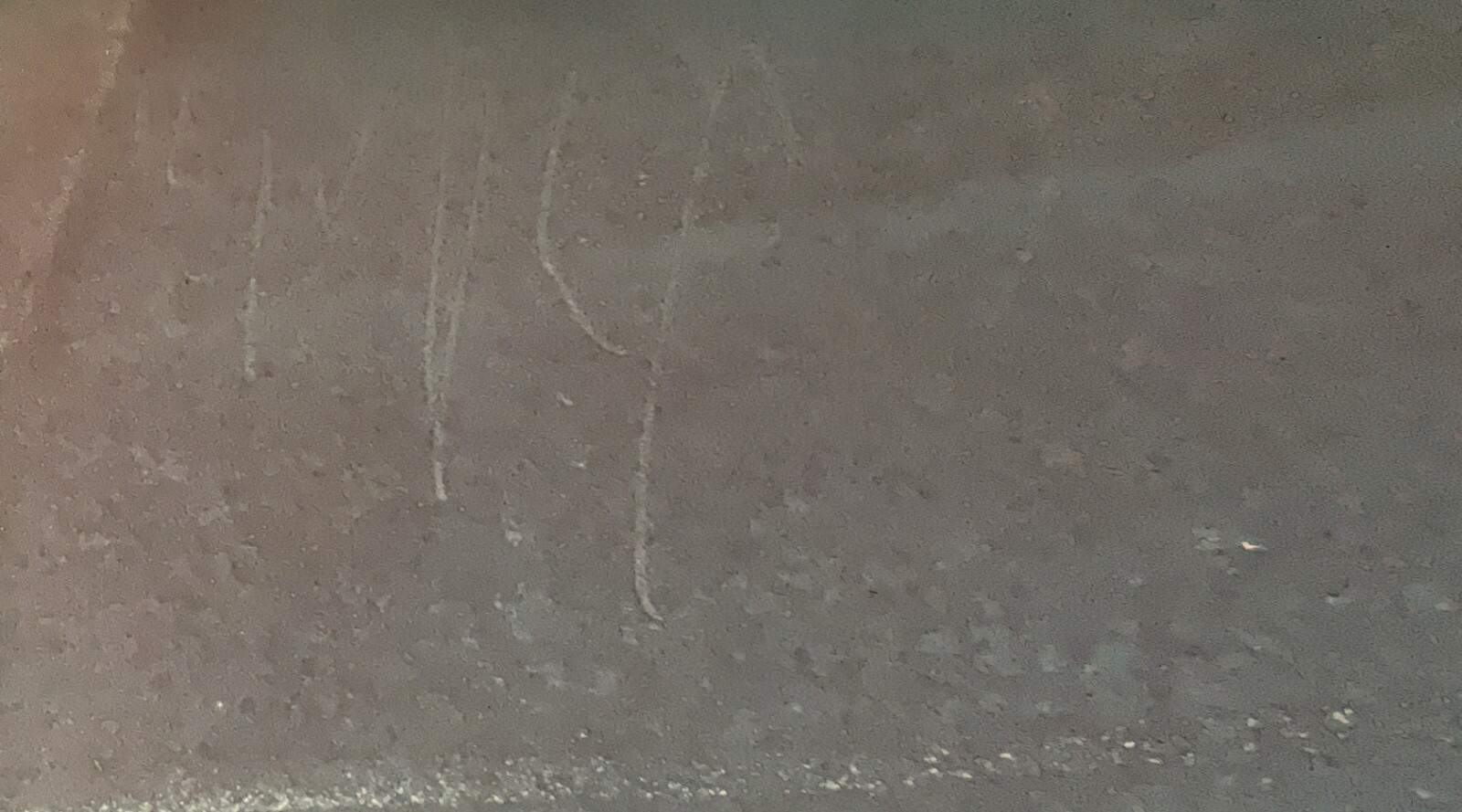 Foto 2 di 2
