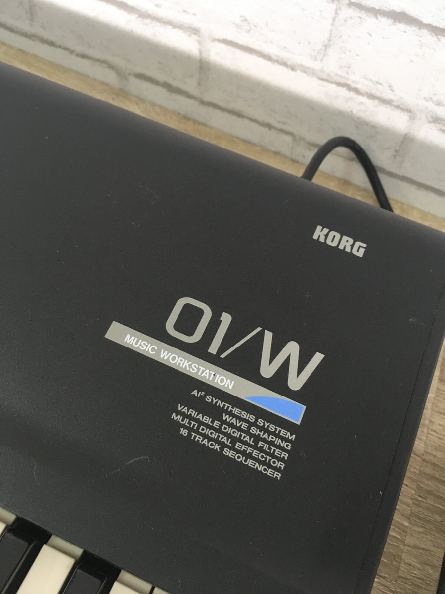 鍵盤楽器 KORG / 01 W Music Workstation 61Keys Korg 01/W FD 61-Key Music Workstation Keyboard Synthesizer w