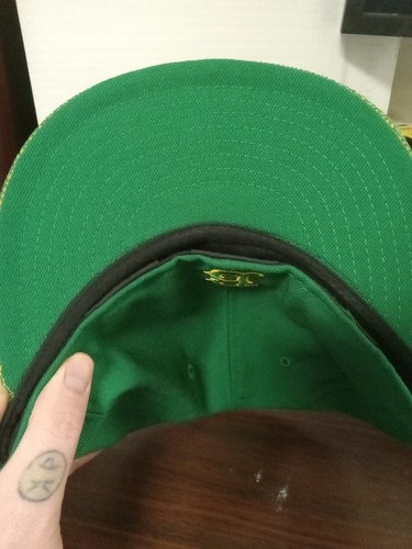 New Era Boston Red Sox Baseball 59Fifty Fitted 7 3/8 Green/Gold - Picture 4 of 6