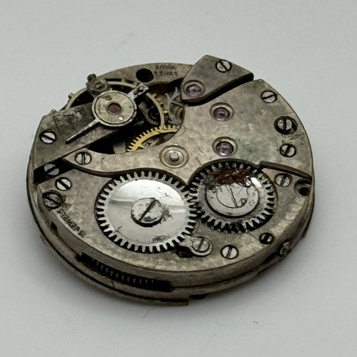 23,6mm Unruh Intact 15 Jewels Handaufzug Uhrwerk Swiss Vintage TEILE - Bild 11 von 13