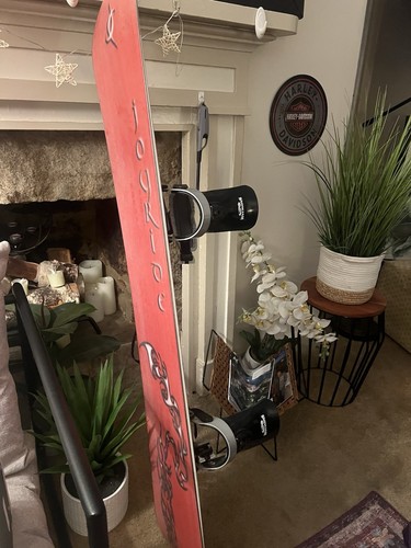 *READ* SUPER CLEAN JOYRIDE 153CM SNOWBOARD SIMMERING READY TO SHRED SEE PICTURES - Picture 8 of 11