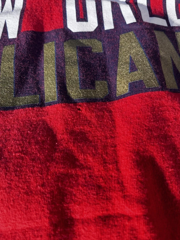 Camiseta deportiva gráfica mediana Anthony Davis New Orleans Pelicans vintage para hombre Foto 2 de 4