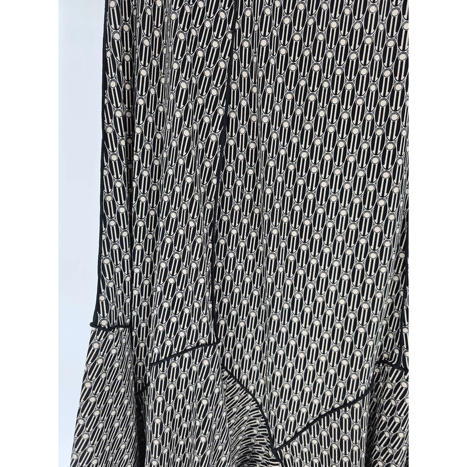 Studio M Women's Tan & Black Geometric Pleated Flared Skirt Size S - Image 2 of 4