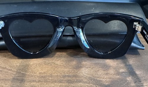 Saint Laurent Damen Sonnenbrille Acetat schwarz Herz SL51HEARTF-001 Neu mit Etikett - Bild 4 von 5