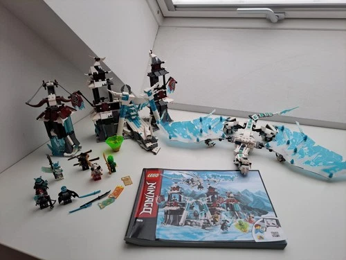 LEGO NINJAGO Festung im ewigen Eis 70678, 99,9% vollständig mit BA