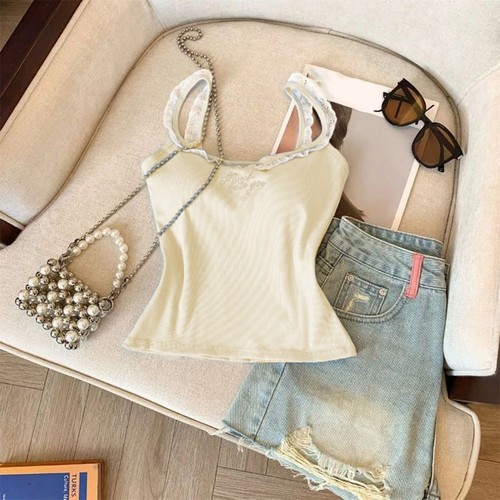 Perfectly Fitted Womens Camisole with Lace and Letter Design for Summer - Picture 11 of 30