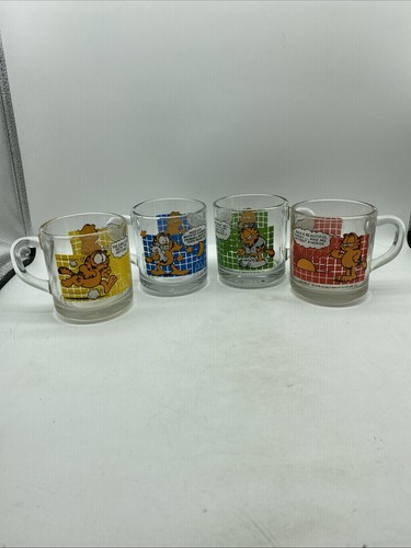 Vintage GARFIELD 1978 McDonalds Glass Multicolor Coffee Mug Cup Set of 4 12