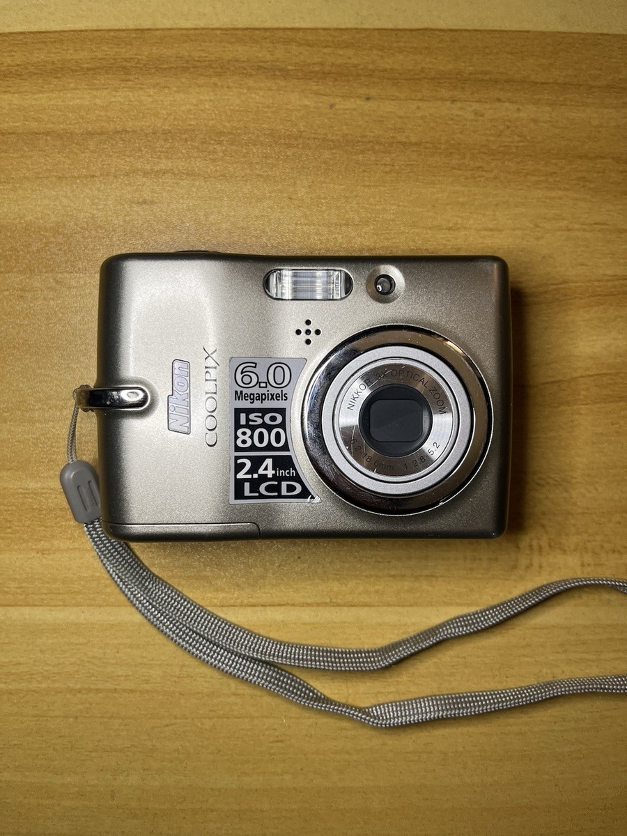 【動作確認済】希少　Nikon COOLPIX L11 コンパクトデジタルカメラ Amazon.com : Nikon Coolpix L11 6MP Digital Camera with 3x