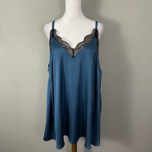 NEU Torrid Größe 3 oder 3X Cami Tanktop ärmellose Bluse blau Satin Spitzenbesatz