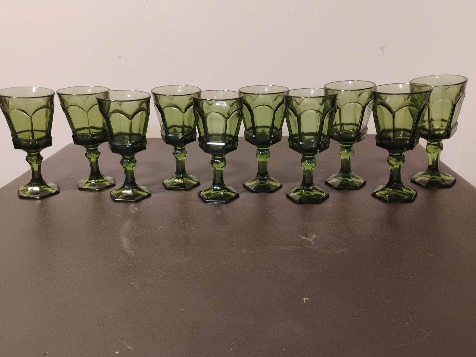 Picture 3 of 24