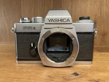 *Near Mint* Yashica FRII FR II SLR Film Camera Body Contax / Yashica Mount / JPN