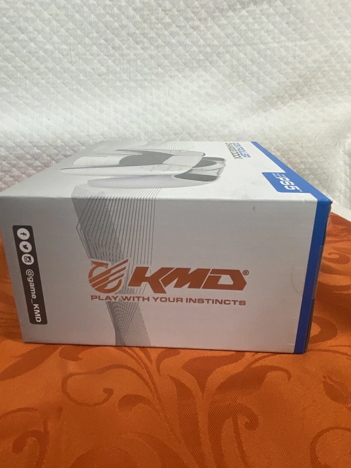 CONTROLADORES PS5 ESTAÇÃO DE CARREGAMENTO E UMA CAPA DE CONTROLE - Imagem 4 de 4