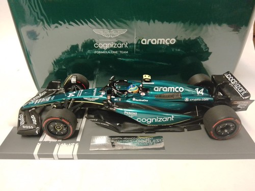 Minichamps Aston Martin AMR23 #14 Fernando Alonso Australian 2023 1/18 117230314 - Bild 2 von 3