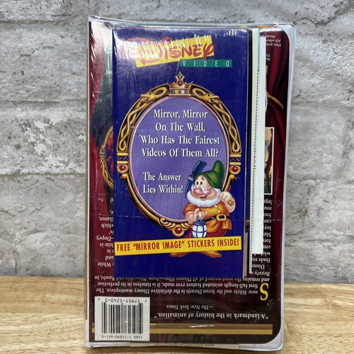 Walt Disney Masterpiece Collection VHS Tape Snow White and The Seven Dwarfs Seal - Picture 4 of 5
