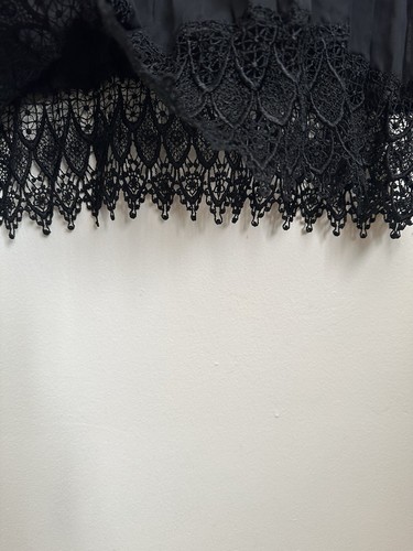 Vintage Sheer Black Crinkle Pleat Lace Trim Sleeveless Maxi Dress - Picture 4 of 6