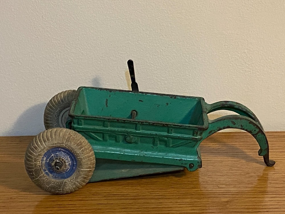 Antique Arcade Cast Iron Tractor Dump Wagon Largest Farm Hopper Toy AA-67