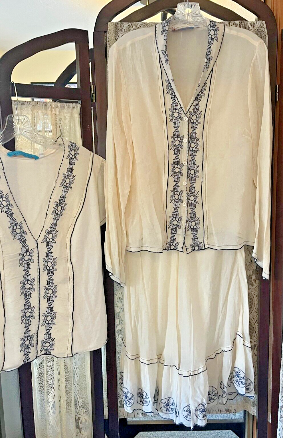 Picture 3 of 12