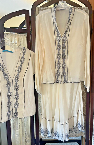 Vintage Johnny Was Embroidered White w/ Blue Skirt & 2 Tops Shirt Set Sze M/L - Picture 3 of 12