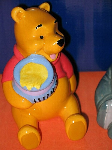 Disney Winnie the Pooh Figurine Tigger Doing Handstand Porcelain +2 poohs - Picture 3 of 9