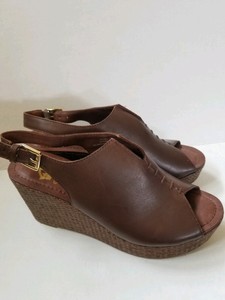 crown vintage platform sandals