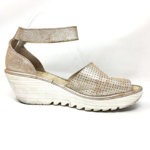 Fly London Yake Sandals Shoes Womens Size 9-9.5 US 40 EU Gold Leather Strappy - Picture 7 of 9