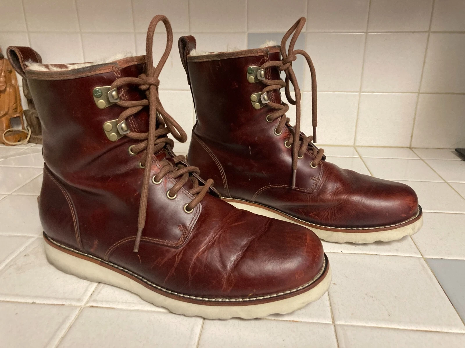 UGG Burgundy leather shearling lined winter BOOTS 10 M
