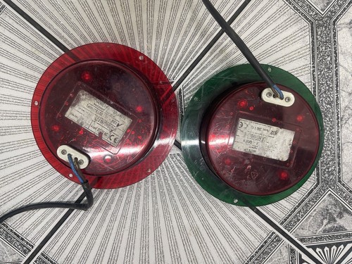 traffic lights. novelty lights. Loading Dock. - Picture 3 of 5
