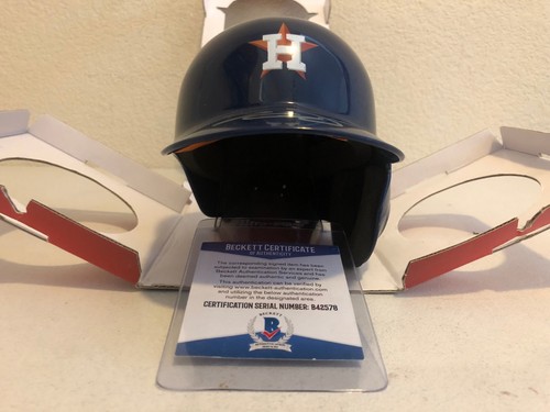 Houston Astros Mini Helmet signed by Tony Kemp . Authentic by Beckett - Picture 2 of 5