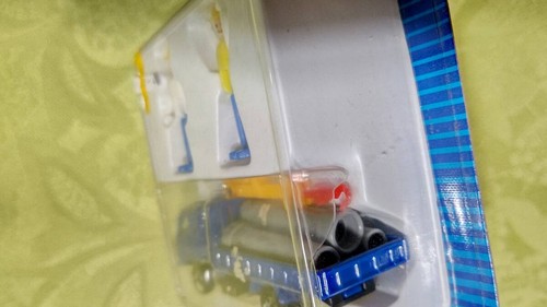 110-4 Old TOMY Tomica Tomica Town Doll Set Cargo Truck Set (Nissan Diesel - Picture 4 of 7