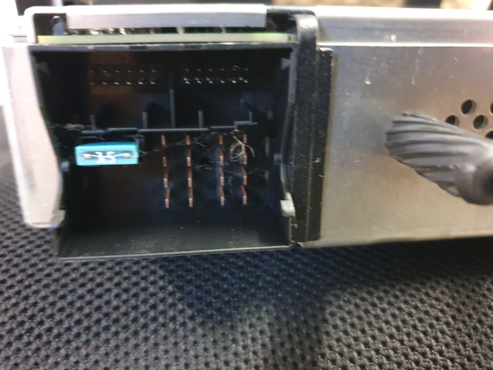 BMW E81 E82 E87 E88 E90 E91 E92 E93 CD-Radio Business 9177209 Betriebsanleitung - Bild 4 von 4