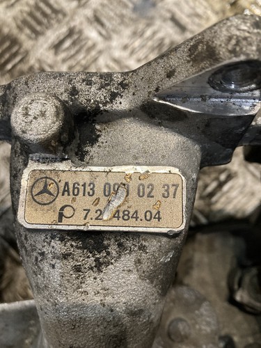 MERCEDES-BENZ S 320 CDI W220 Intake Manifold 6130900237 3.2 Diesel - Picture 4 of 4