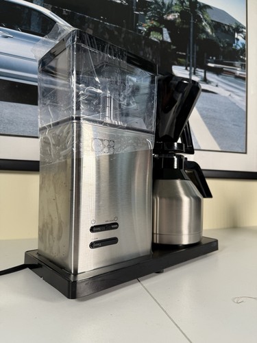 Motif Essential Coffee Maker MT01001US Thermal Carafe Pre-infusion Mode 8 Cup - Picture 12 of 13