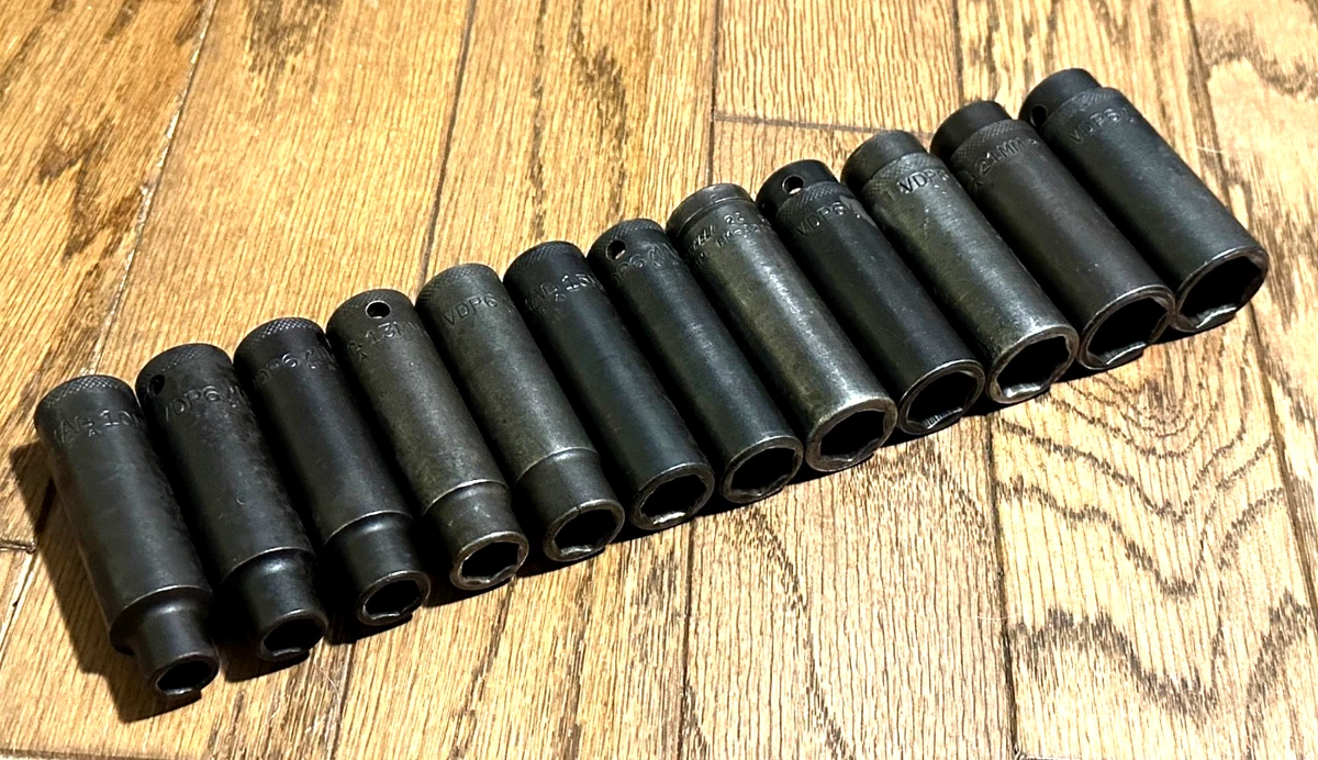 Mac Tools 1/2in. Drive Vehicle Sockets and Socket Sets 18mm Size 