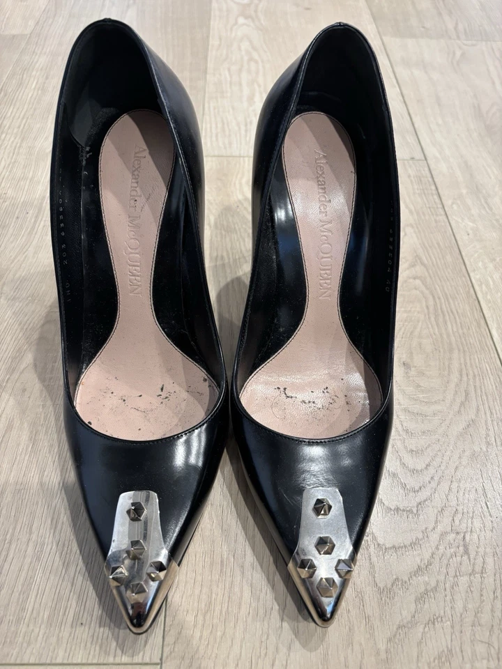 tacones alexander mcqueen Foto 2 de 4