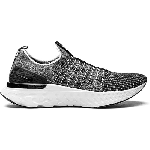 Neu mit Etikett Nike Herren React Phantom Run Flyknit 2 Laufschuhe, schwarz - Größe 9,5 - Bild 5 von 7