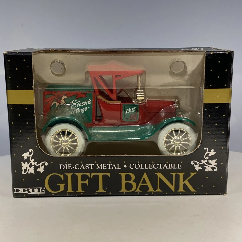 Coleção de (10) bancos de caminhões de metal fundido ERTL NFL/MLB/NBA/JOHN DEERE completos/novos - Imagem 4 de 4