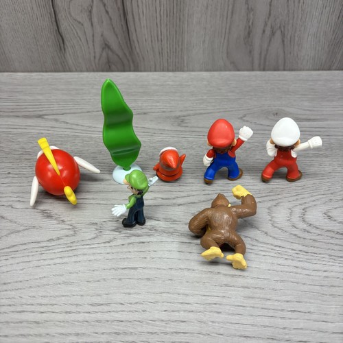 Lotto 6 figurine Jakks Super Mario 2" pollici World of Nintendo Series - Foto 10 di 14