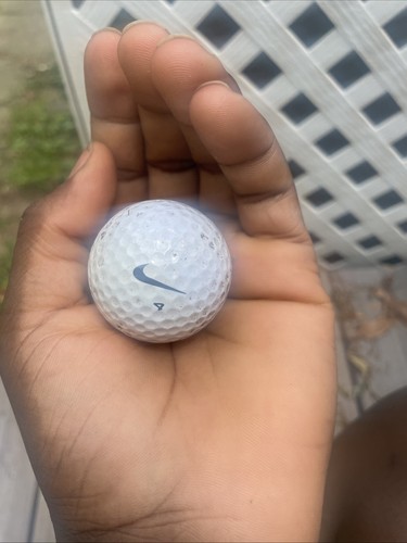 Flying L Guest Ranch Logo Golf Ball Pinnacle 3 PreOwned - Picture 7 of 17