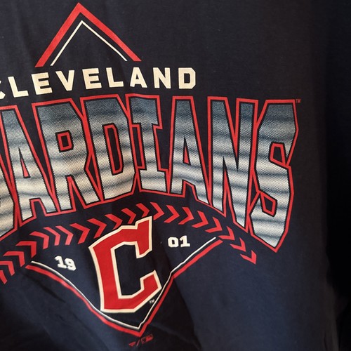 cleveland guardians 2xl Fanatics T Shirt - Picture 3 of 7