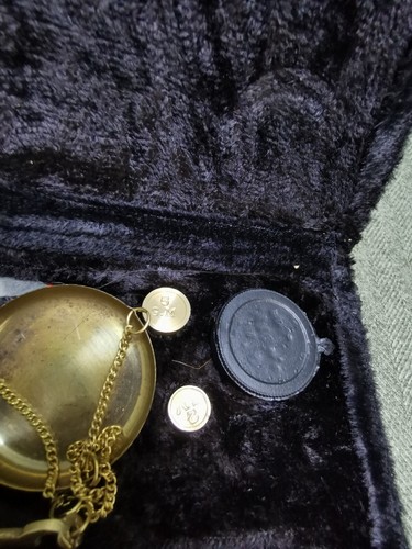 Vintage Style Brass Balance Scales witg Box, Some Weights Missing See Photos  - Picture 3 of 7