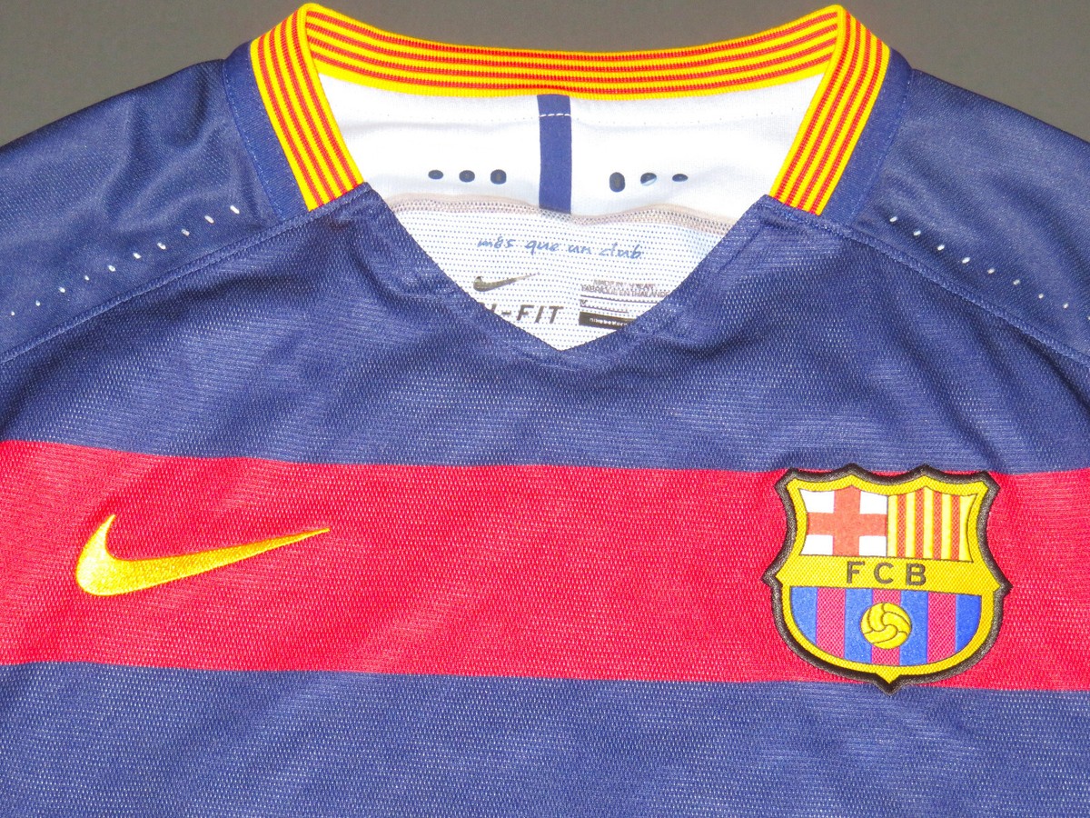 FC Barcelona Nike 2015 オーセンティックシャツ s-l400.jpg