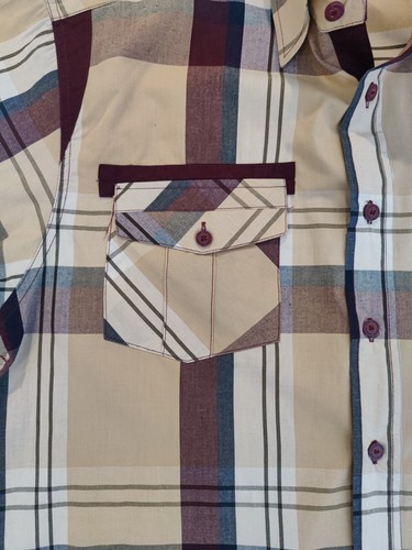 Knockout Jeans Mens Madras Plaid Button Down Short Sleeve 2 Pockets Shirt SZ L - Picture 5 of 16