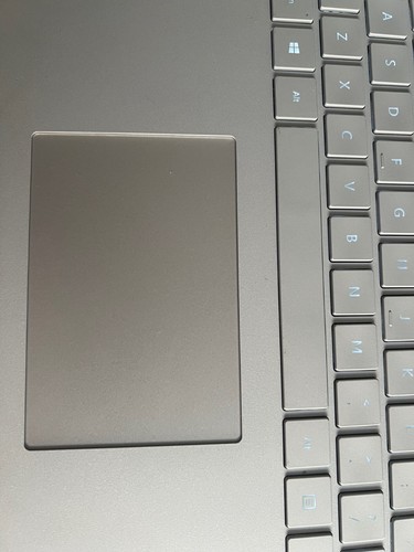 Microsoft Surface Book 2 13.5" Intel i5 7300U 8GB 256GB - Picture 10 of 17