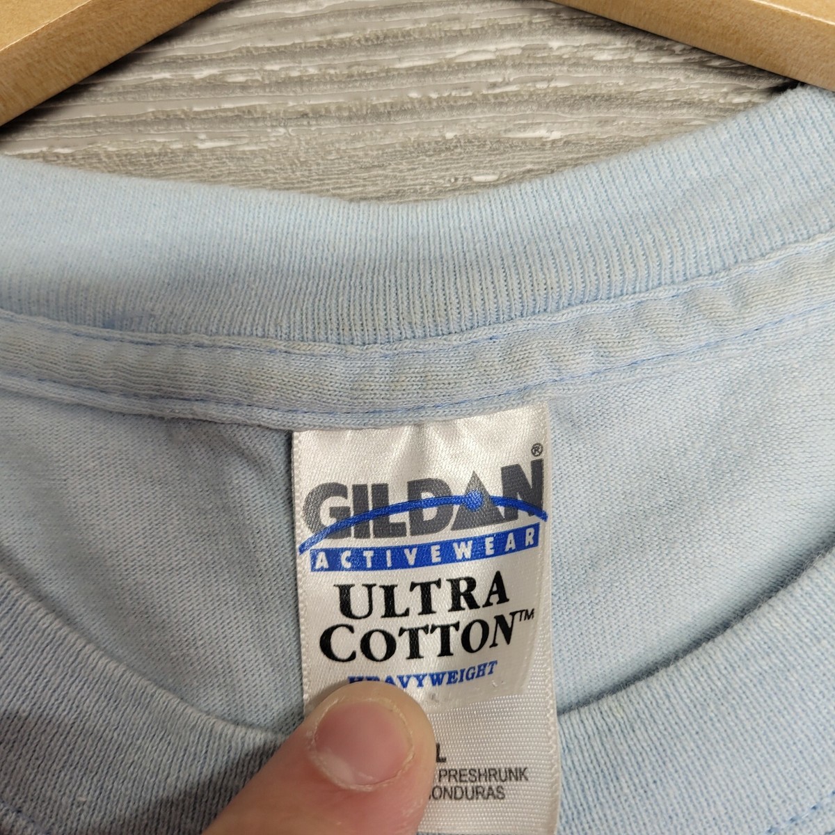 buy gildan australia