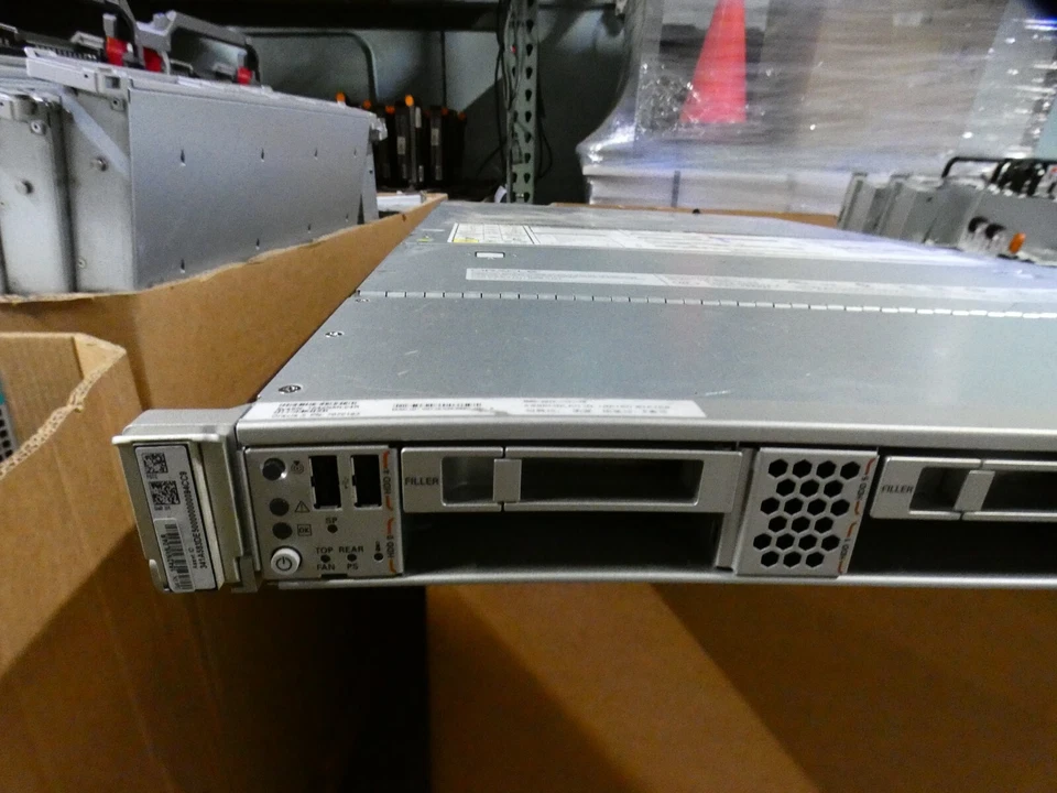 Sun Oracle ZFS Storage ZS3-ES Appliance 256GB RAM 2x Xeon E5-2658 2.1GHZ NO SSD - Image 2 of 4