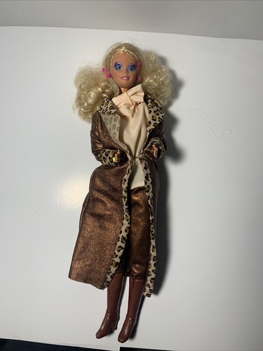 Vintage Barbie 1966 Body Twist N Turn -1987 City Style Fashions 4433 - Picture 2 of 17