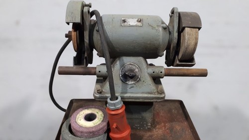 Doppelschleifbock Doppelschleifer Schleifbock Schleifgerät 380V 16Ah 45083 - Bild 10 von 11