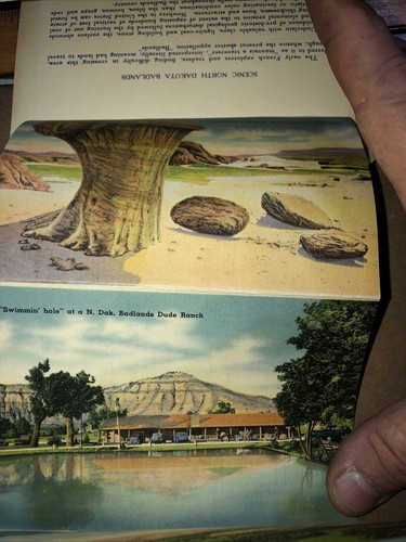 Greetings From North Dakota Bad Lands 18 Views in Fold Out Cards, Non Posted - Picture 6 of 9