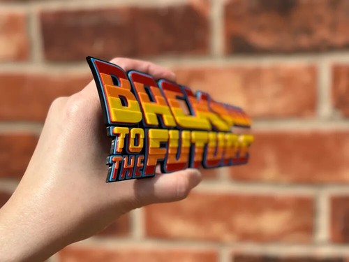 Ritorno al Futuro Logo insegna colorata arte 3D accessorio da scrivania - Imagen 4 de 4
