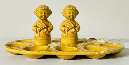 Vintage Ceramic Japanese Dragon Devilled Egg Dish with Salt & Pepper Shakers - Picture 2 of 5